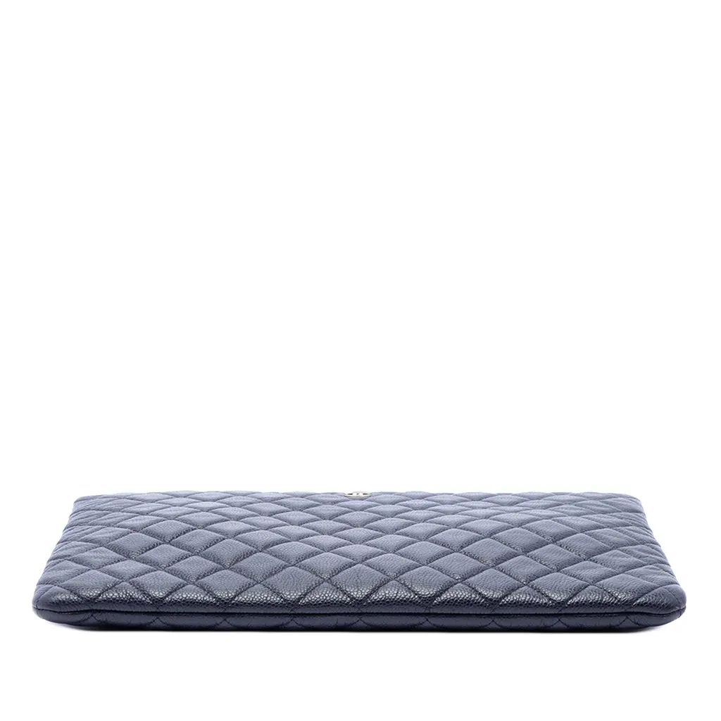 Chanel Large Quilted Caviar O Case Clutch Blue Leather Very good - Inside View