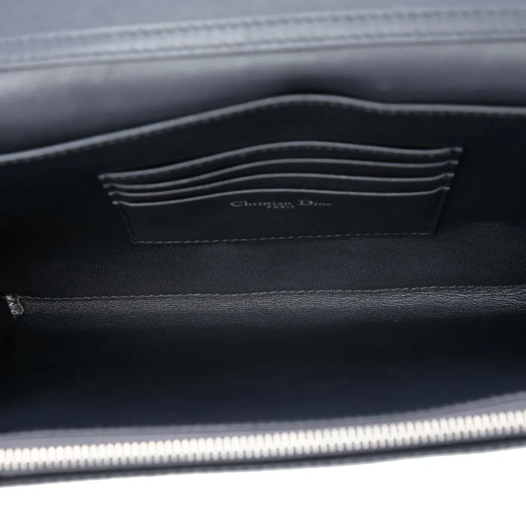 Dior Metallic Leather Shadow Soft Pouch on Chain Silver Leather Very good - Model View