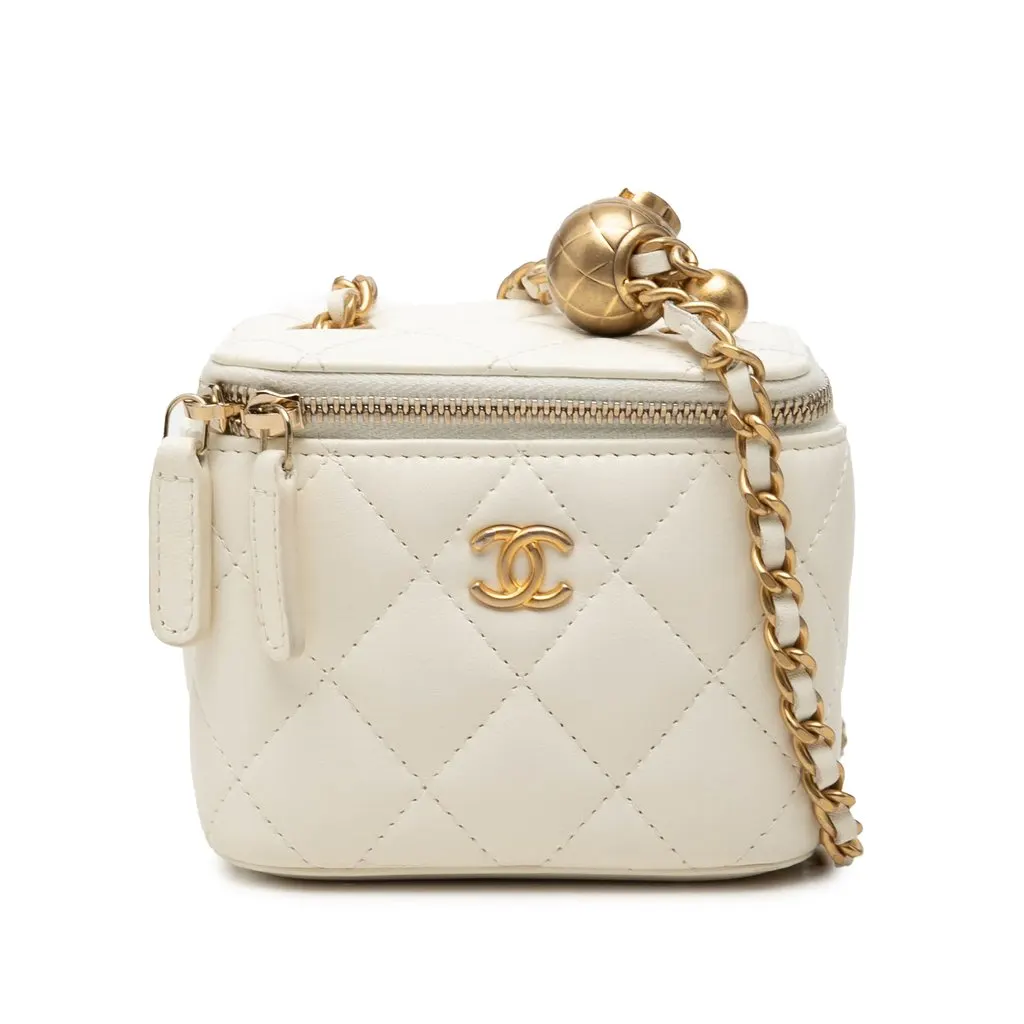 Chanel Mini CC Quilted Lambskin Pearl Crush Vanity Case With Chain White Leather Very good - Front View
