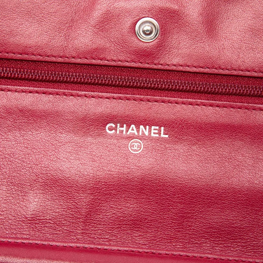 Chanel Quilted Patent Reissue 2.55 Wallet On Chain Red Leather Very good - Box View