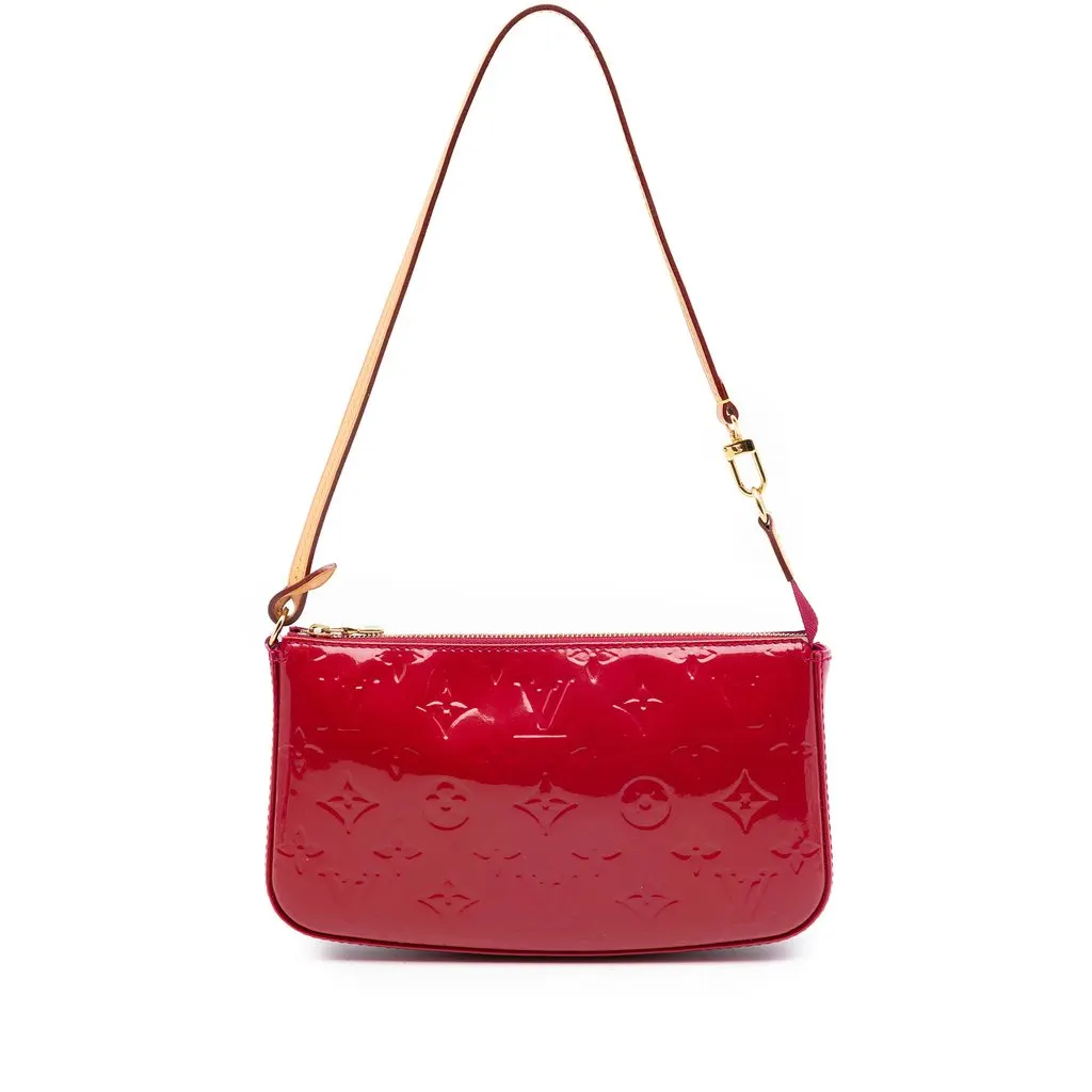 Louis Vuitton Monogram Vernis Pochette Accessoires Red Leather Very good - Front View