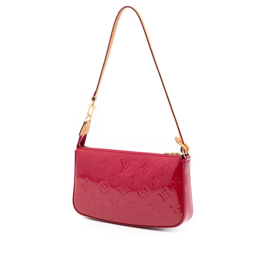 Louis Vuitton Monogram Vernis Pochette Accessoires Red Leather Very good - Back View