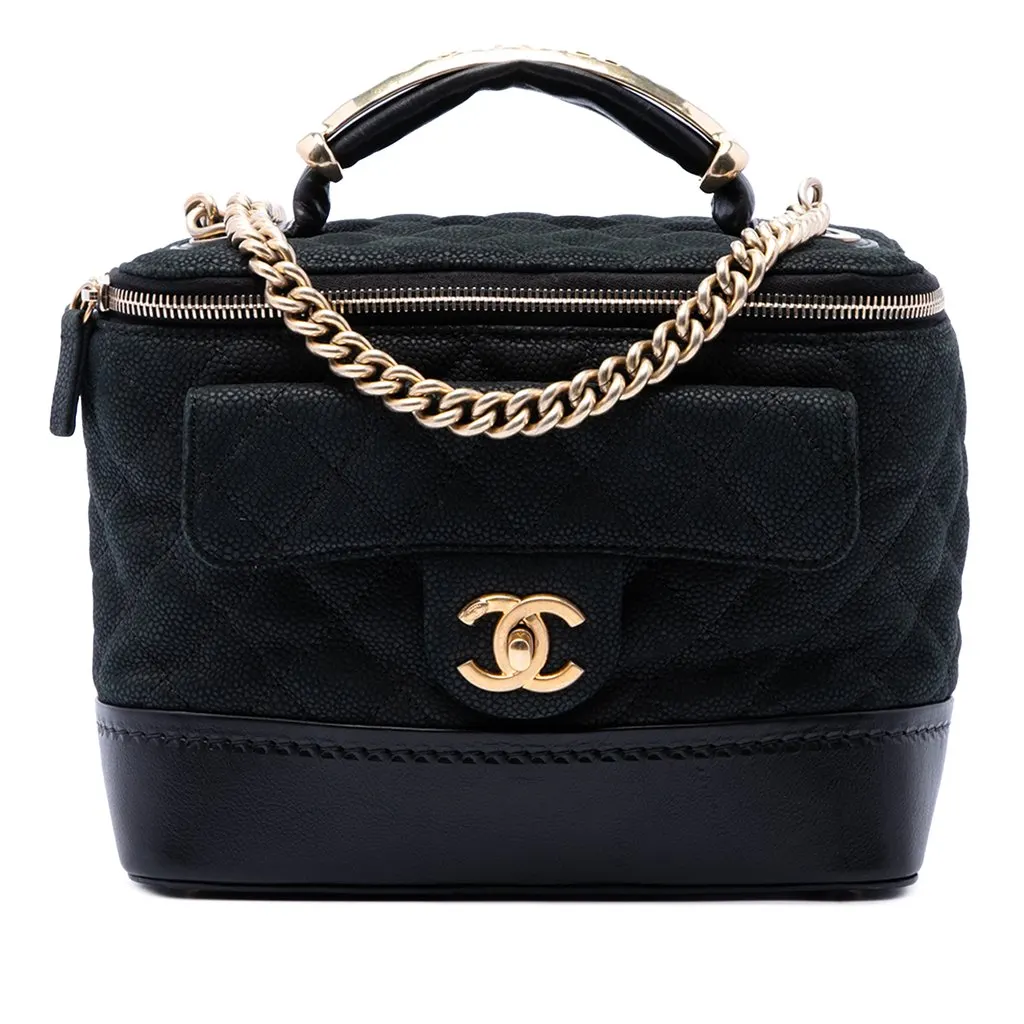 Chanel Quilted Iridescent Caviar Globe Trotter Vanity with Chain Black Leather Very good - Front View