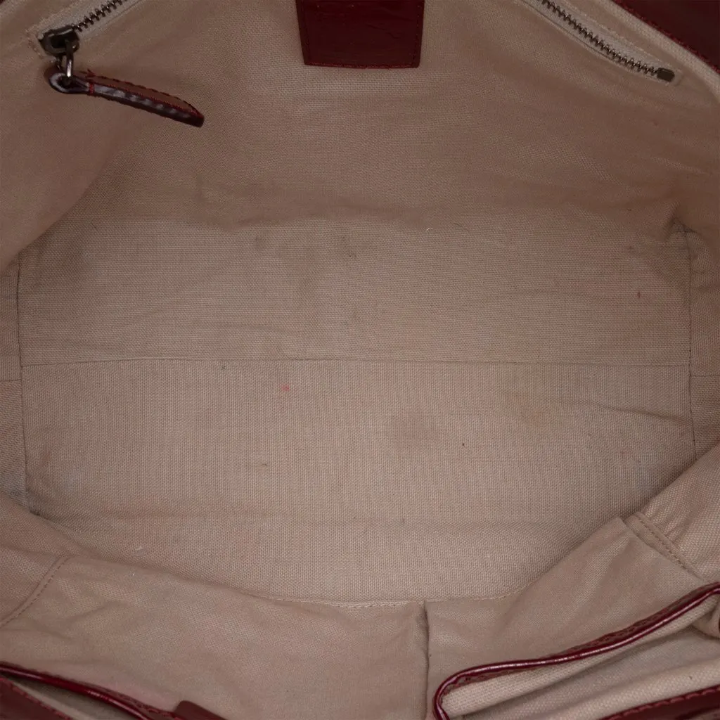 Burberry House Check Coated Canvas Hearts Gracie Tote Beige Canvas Good - Model View