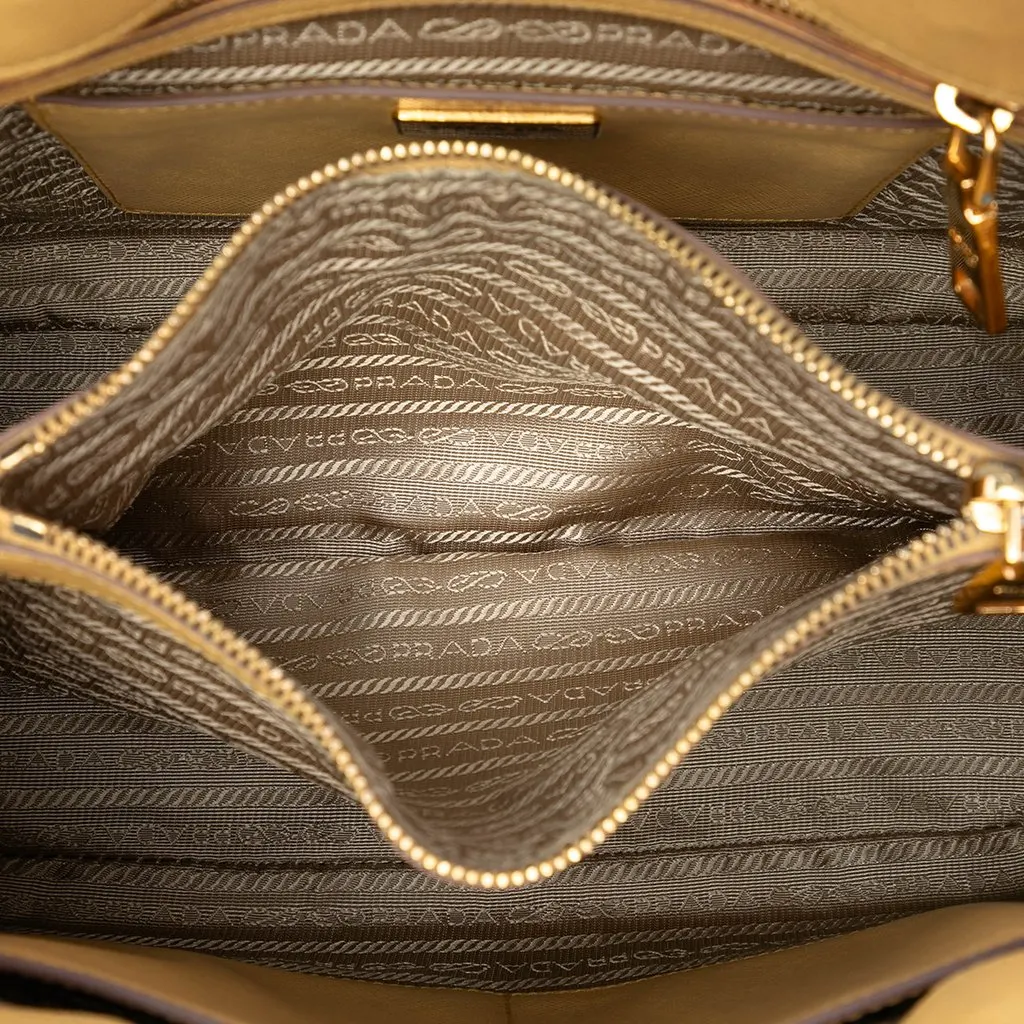 Prada Medium Bicolor Saffiano Lux Promenade Satchel Brown Leather Very good - Model View
