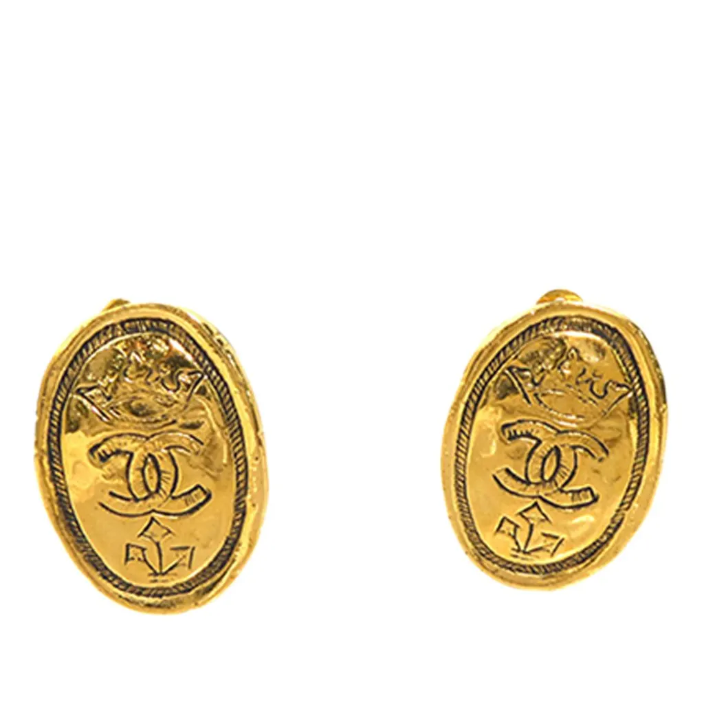 Chanel CC Gold Plated Crown Oval Clip On Earrings Gold Metal Very good - Front View