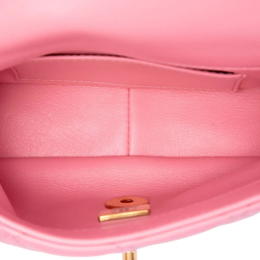 Chanel Mini Wenge Wood Chain Flap Pink Leather Very good - Model View