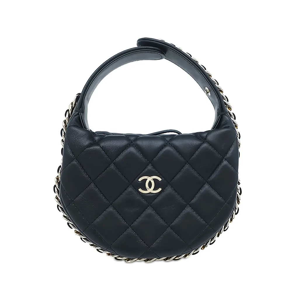 Chanel Mini Quilted Lambskin Chain Around Pouch Black Leather Very good - Front View
