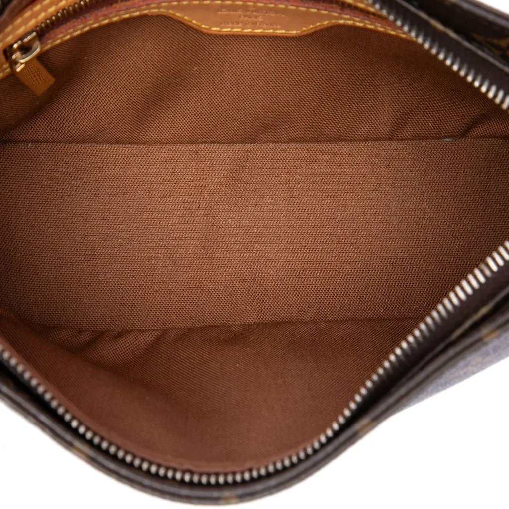 Louis Vuitton Monogram Trotteur Brown Canvas Good - Model View