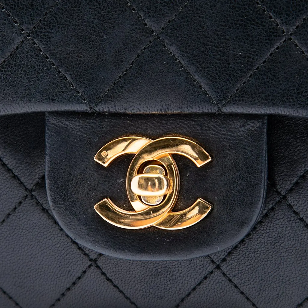 Chanel Small Classic Lambskin Double Flap Black Leather Very good - Box View