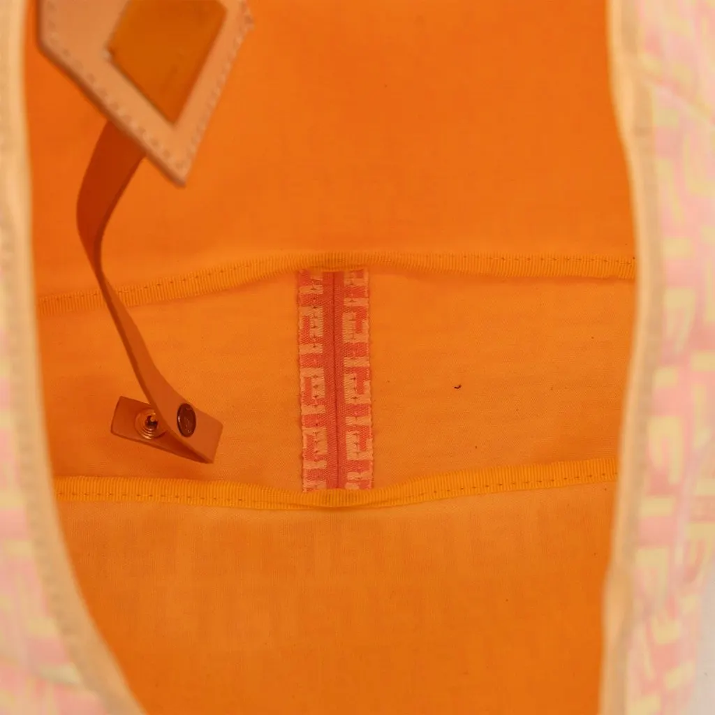 Fendi Zucchino Canvas Vertical Tote Pink Very good - Model View