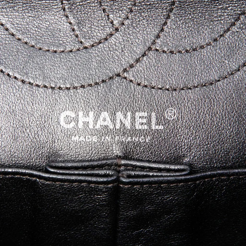 Chanel Quilted Metallic Aged Calfskin Reissue 2.55 Double Flap 226 Silver Leather Very good - Box View