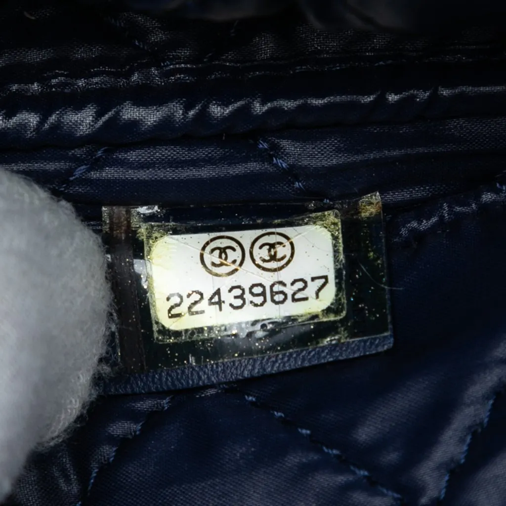 Chanel Large Quilted Lambskin Curvy Cosmetic Pouch Blue Leather Very good - Box View