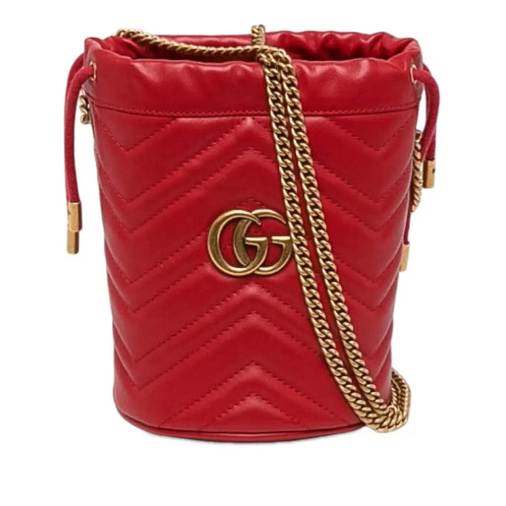 Gucci Small GG Marmont Matelasse Calfskin Bucket Bag Red Leather Very good - Front View