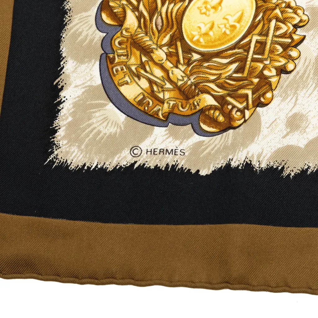 Hermès Casques et Plumets Silk Scarf 90 Brown Very good - Inside View