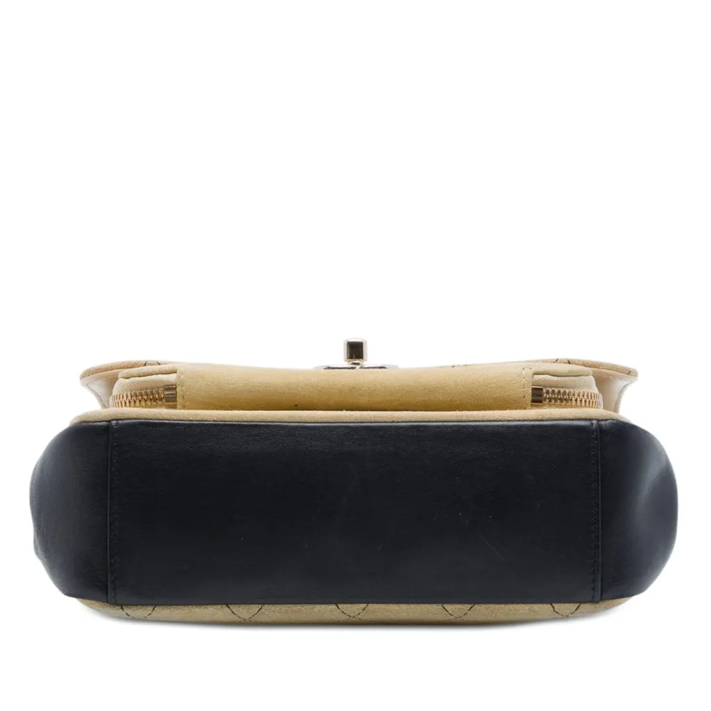 Chanel Medium CC Quilted Suede Business Affinity Flap Beige Leather Very good - Inside View