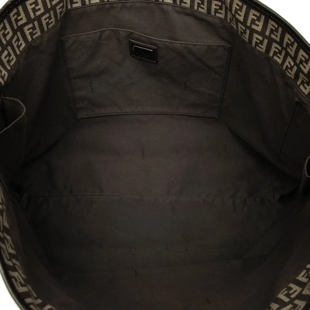 Fendi Zucchino Canvas Tote Brown Very good - Model View