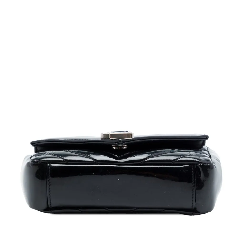 Saint Laurent Baby Chevron Patent Classic Monogram Chain Bag Black Leather Very good - Inside View
