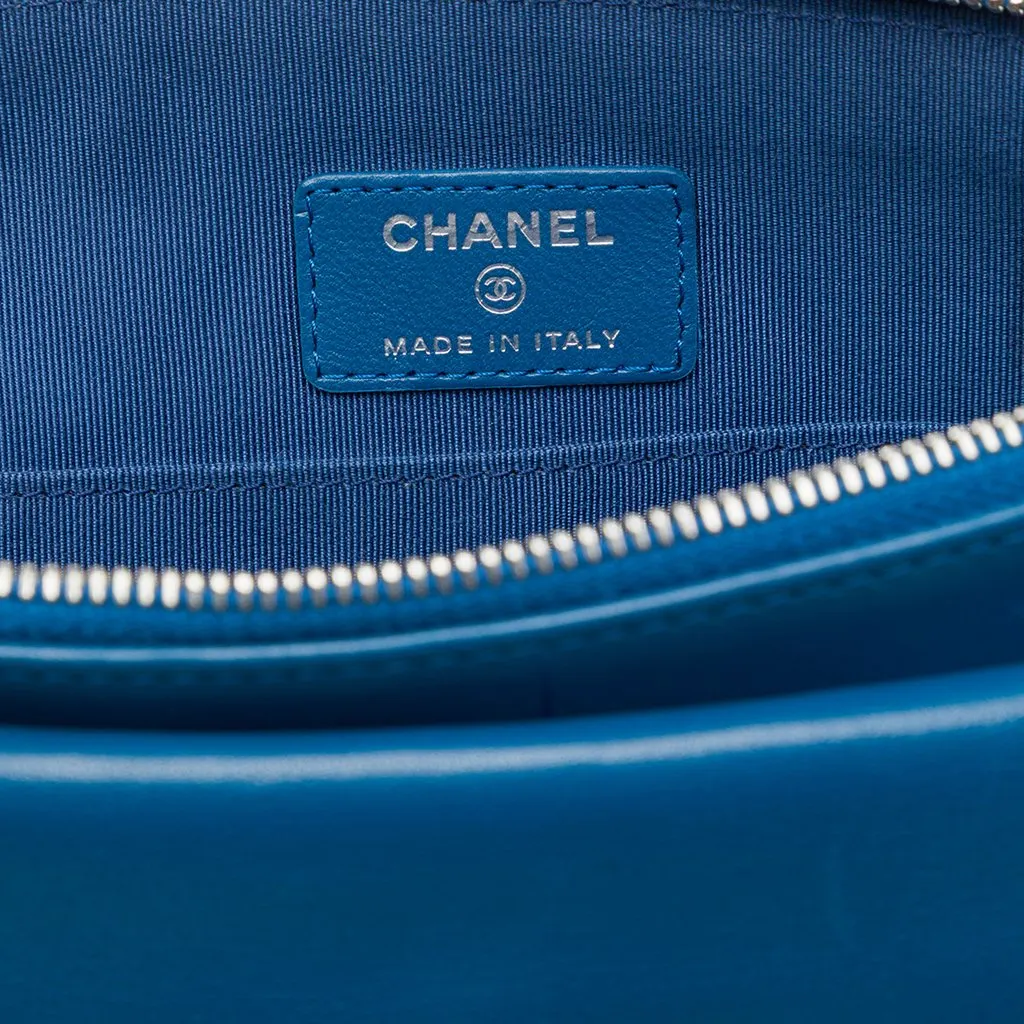 Chanel CC Quilted Tweed and Lambskin Pouch Blue Tweed Very good - Box View