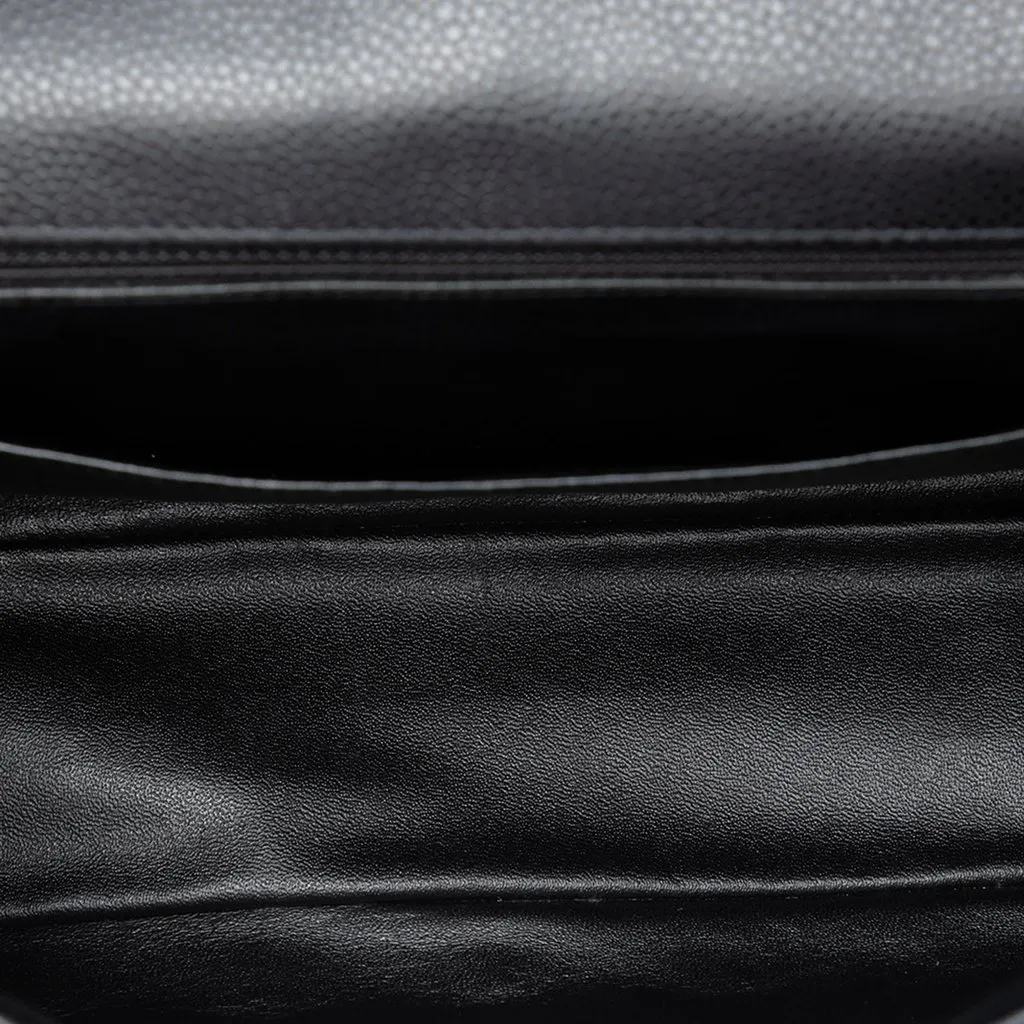 Chanel Jumbo Classic Caviar Single Flap Black Leather Very good - Model View