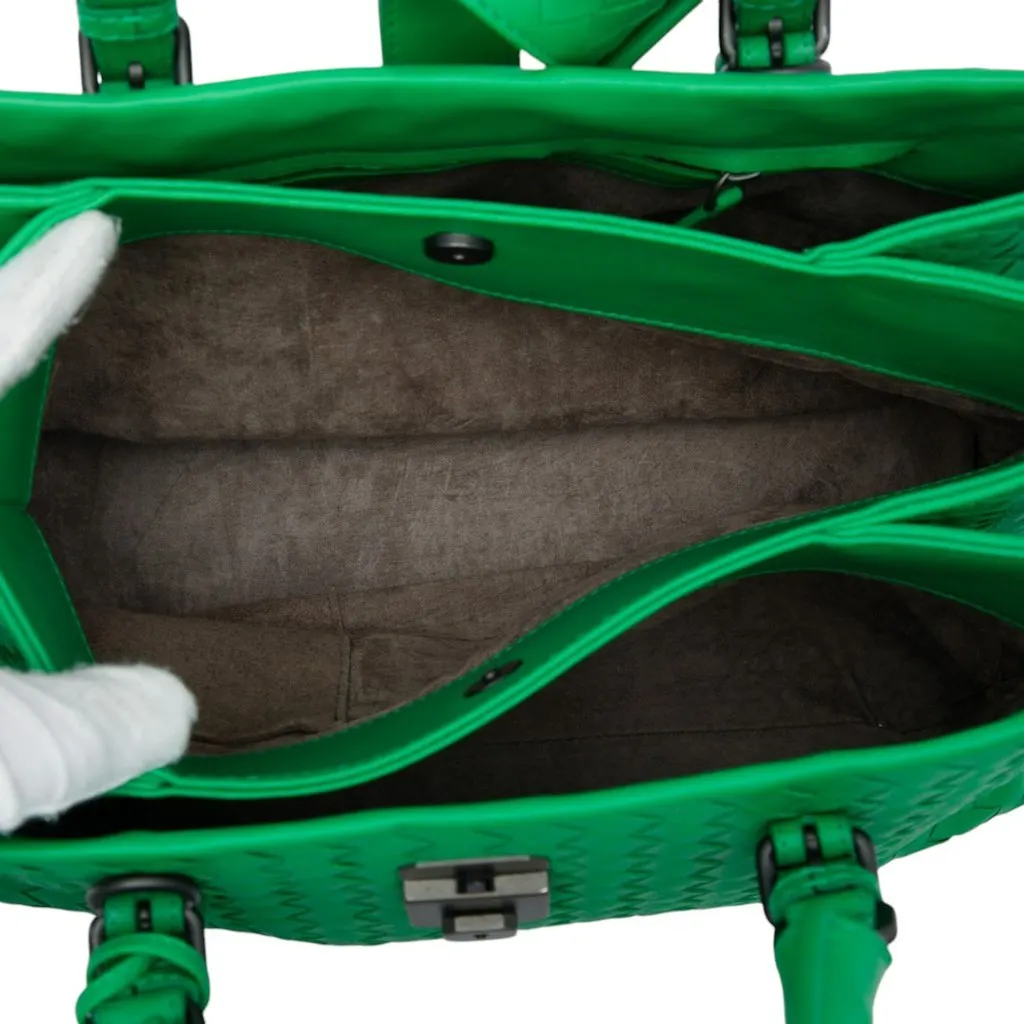 Bottega Veneta Small Nappa Intrecciato Roma Satchel Green Leather Very good - Model View