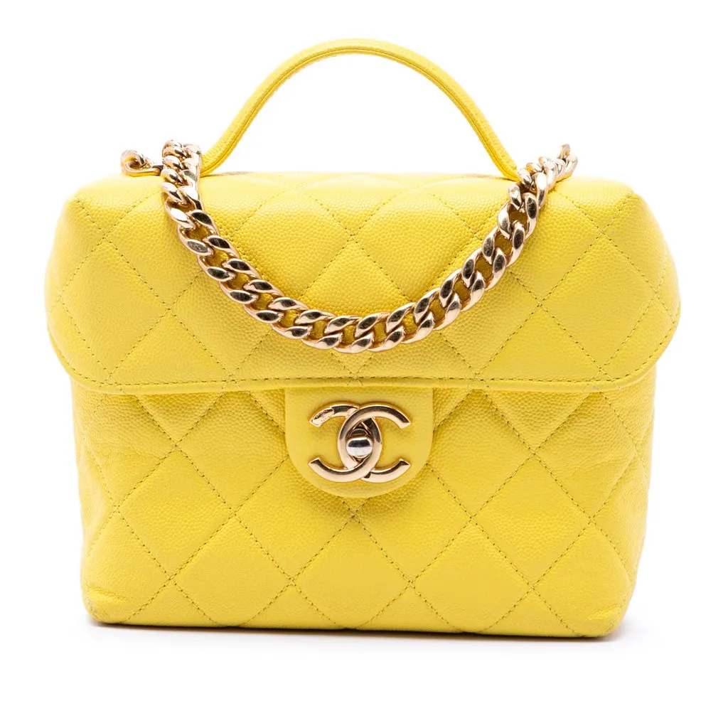 Chanel Quilted Caviar Handy Box Vanity Case with Chain Yellow Leather Very good - Front View