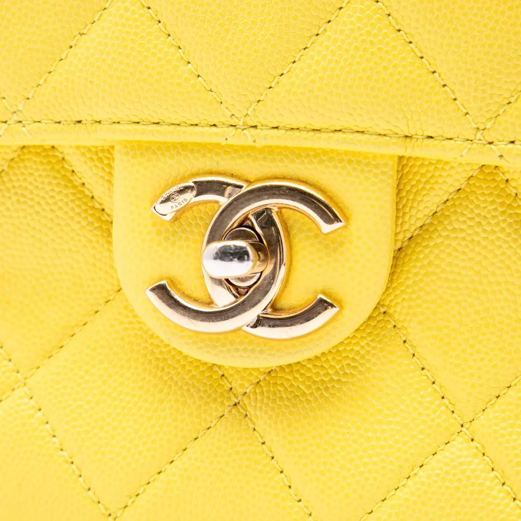 Chanel Quilted Caviar Handy Box Vanity Case with Chain Yellow Leather Very good - Box View