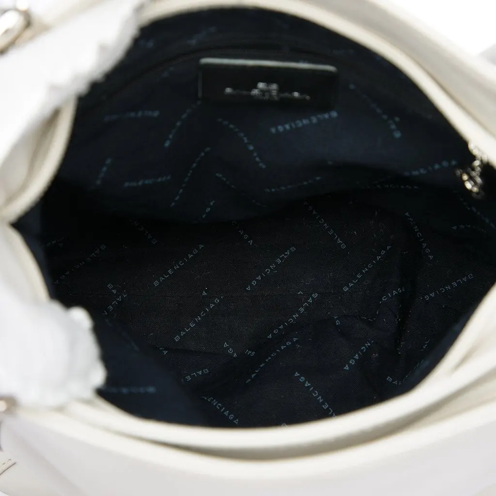 Balenciaga Soft Leather Shopper Tote White Leather Very good - Model View