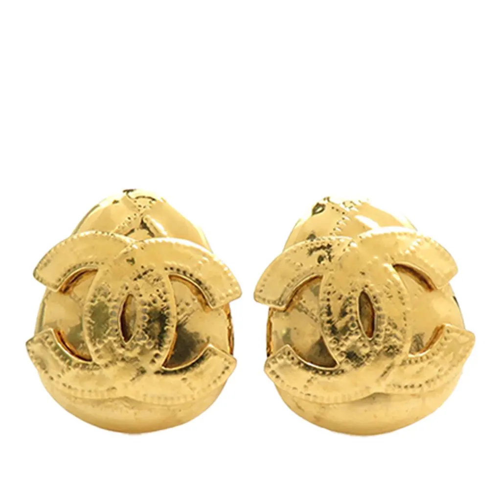 Chanel CC Gold Plated Logo Clip On Earrings Gold Metal Very good - Front View