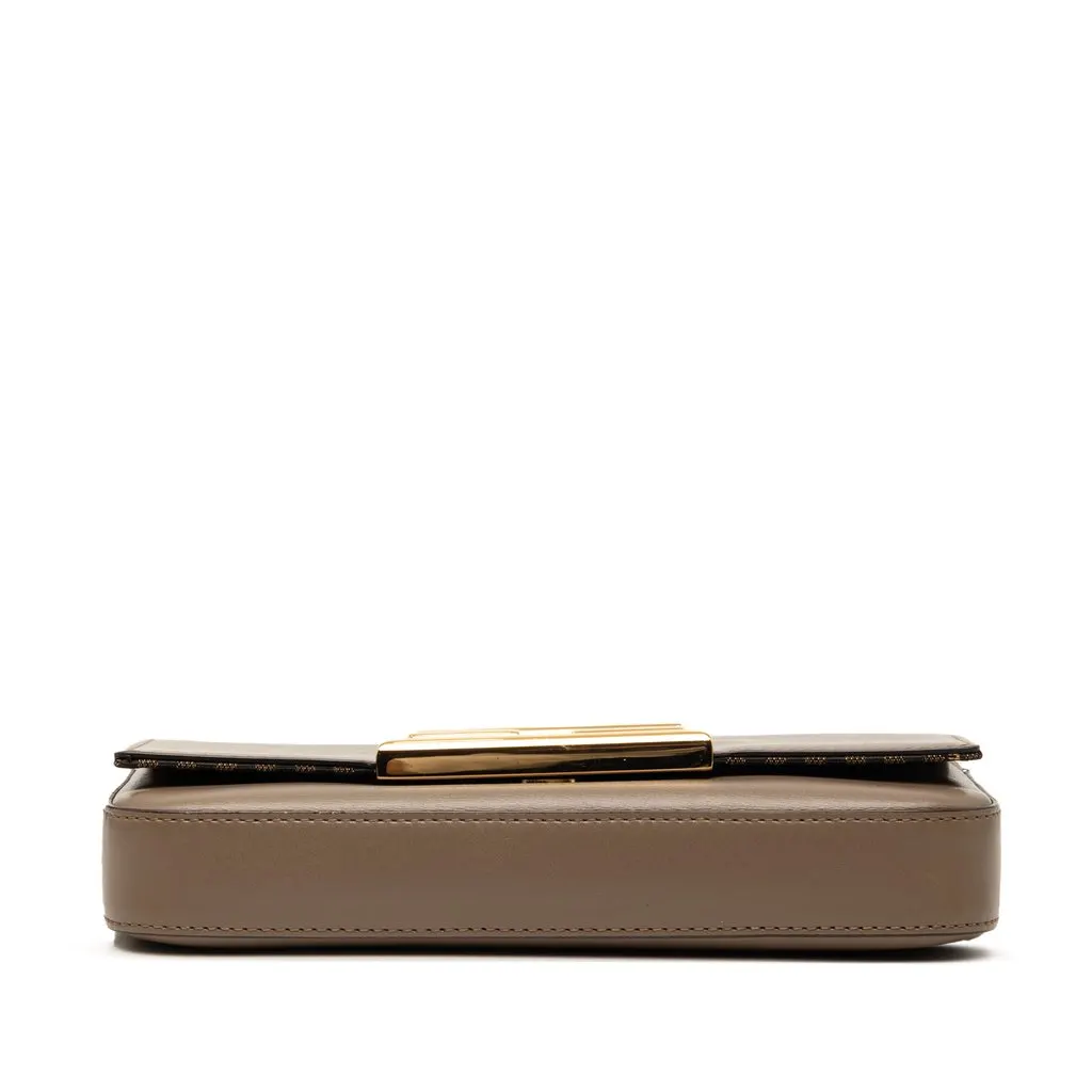 Fendi Smooth Calfskin Vitello Palmellato Wallet on Chain Brown Leather Very good - Inside View