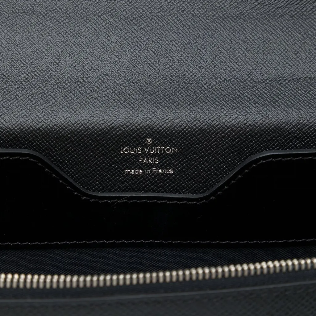 Louis Vuitton Taiga Neo Robusto 2 Briefcase Black Leather Good - Box View