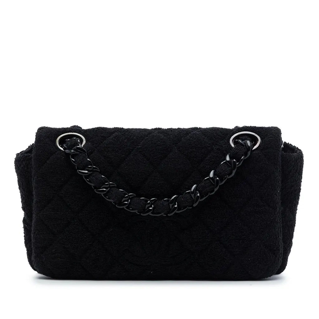 Chanel CC Quilted Terry Cloth Flap Black Very good - Front View
