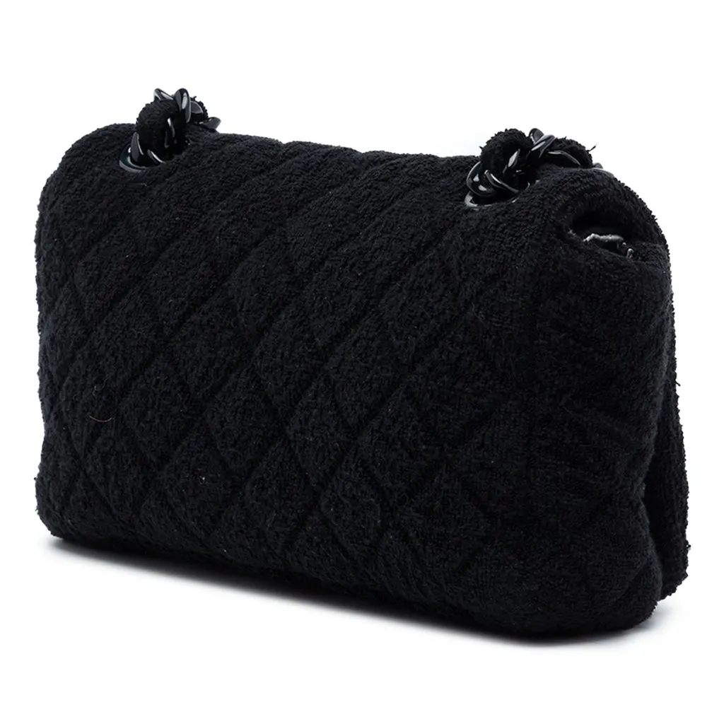 Chanel CC Quilted Terry Cloth Flap Black Very good - Back View