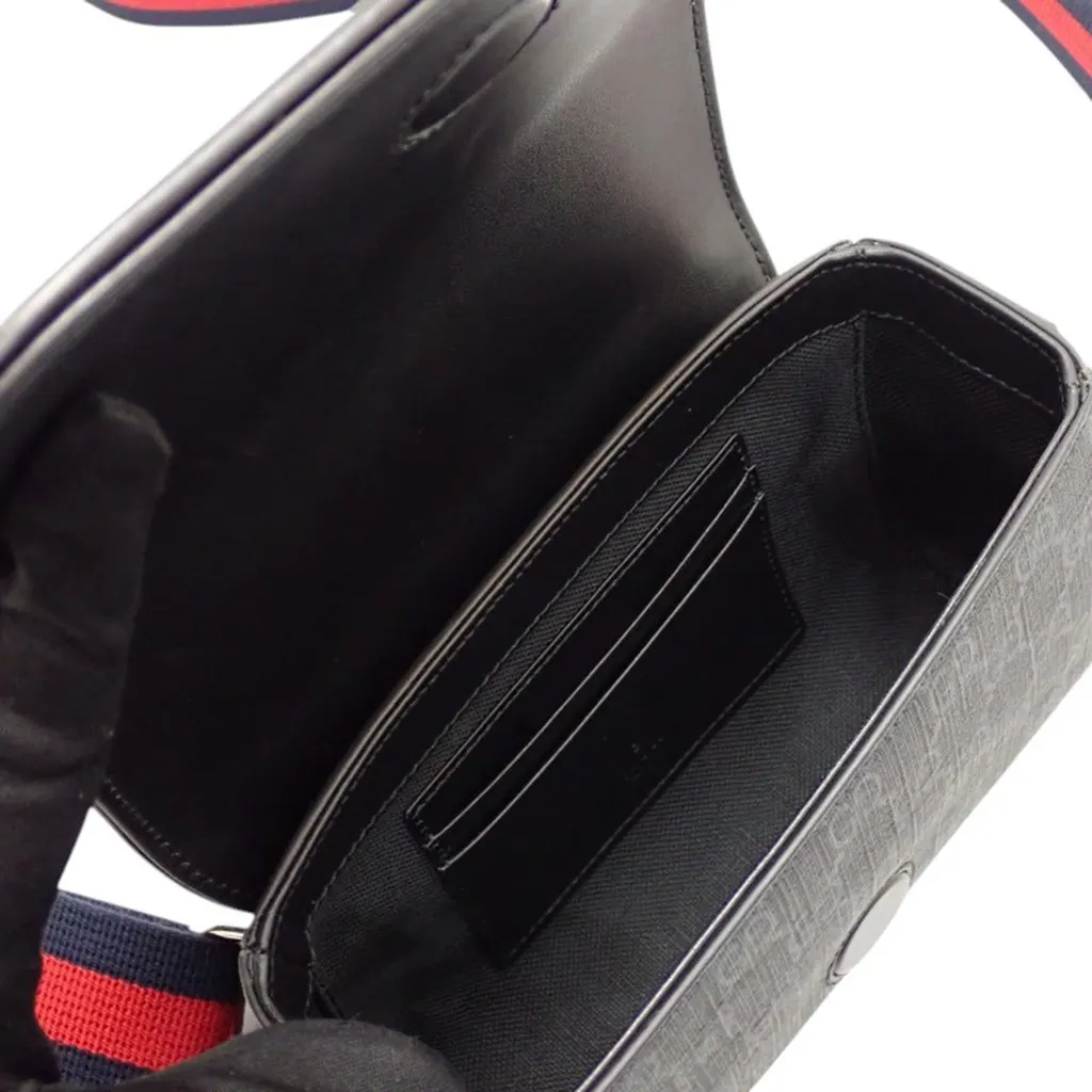 Gucci GG Supreme Web Flap Messenger Bag Black Canvas Very good - Model View