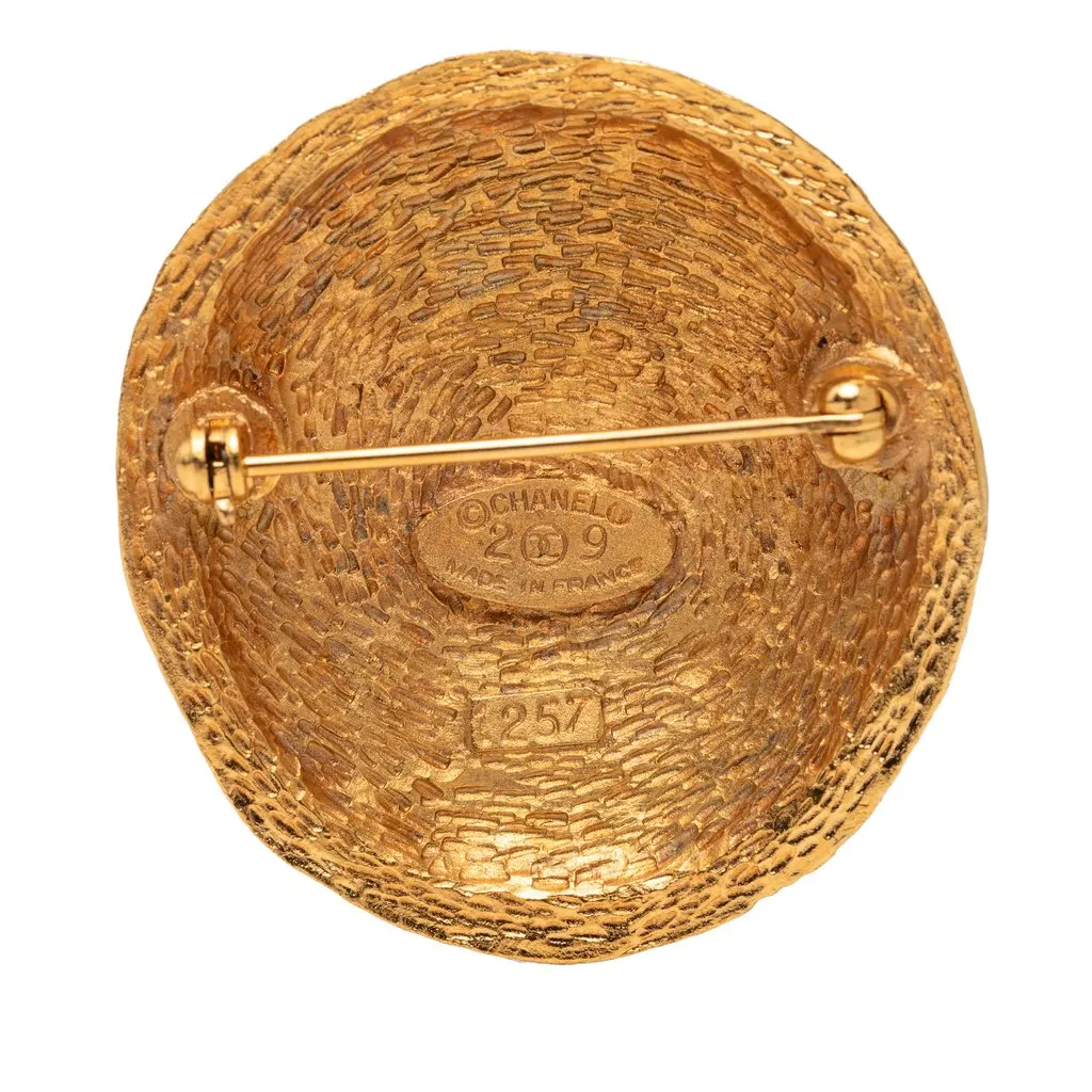 Chanel CC Gold Plated Round Brooch Gold Metal Very good - Inside View