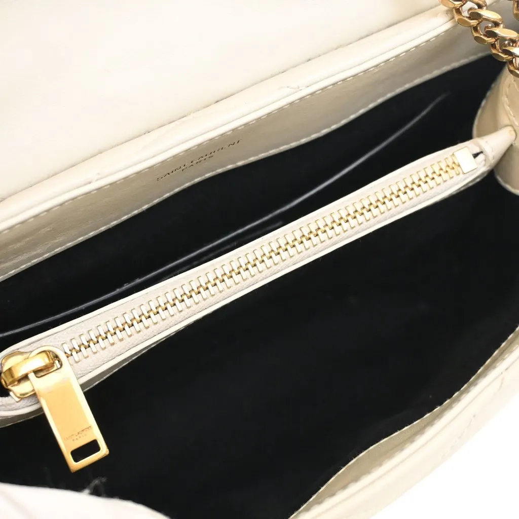 Saint Laurent Small Matelasse Calfskin Monogram LouLou Shoulder Bag White Leather Very good - Model View