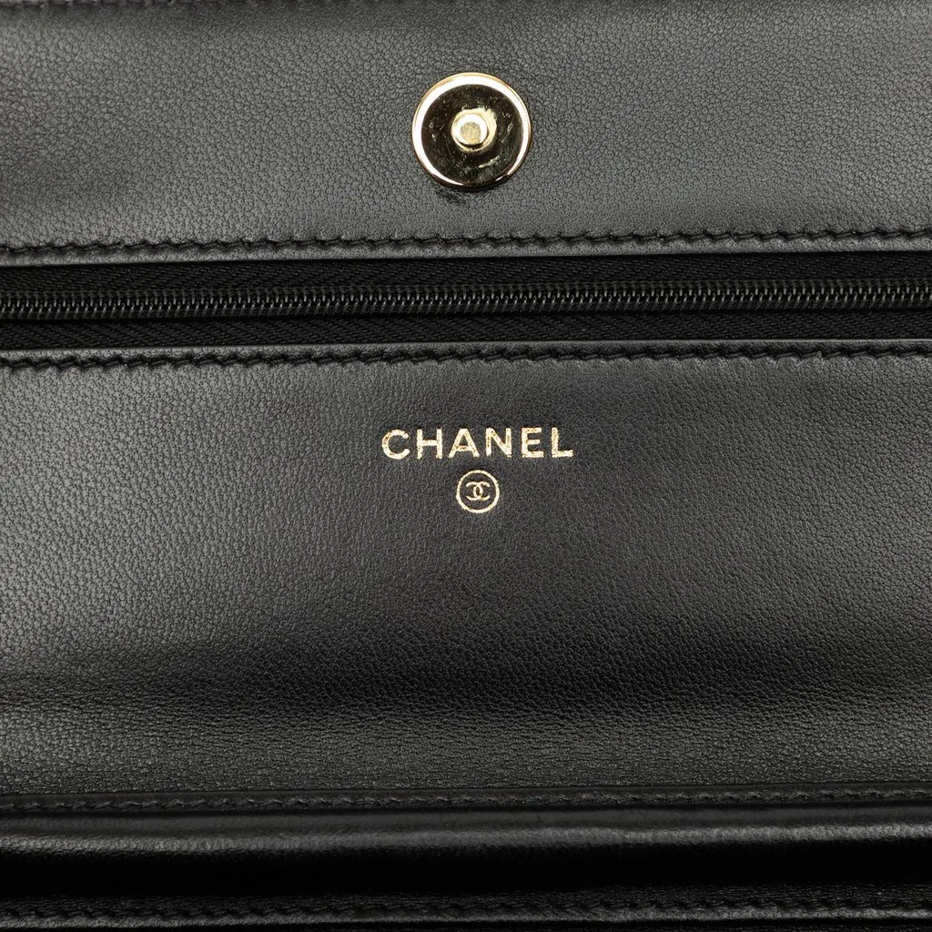 Chanel CC Quilted Lambskin Wallet On Chain Black Leather Very good - Box View