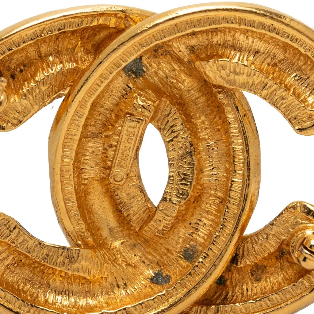 Chanel CC Gold Plated Quilted Brooch Gold Metal Very good - Inside View