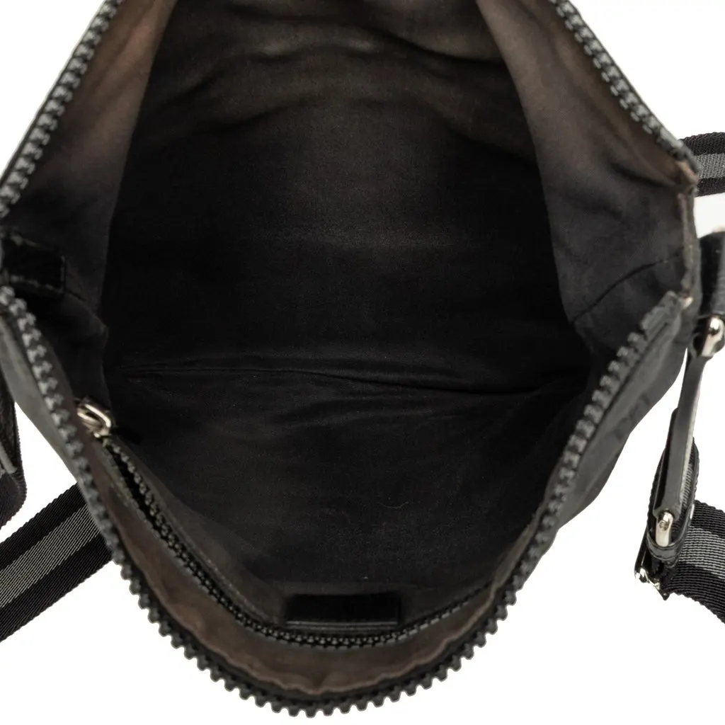 Gucci GG Nylon Web Crossbody Black Polyamide Good - Model View