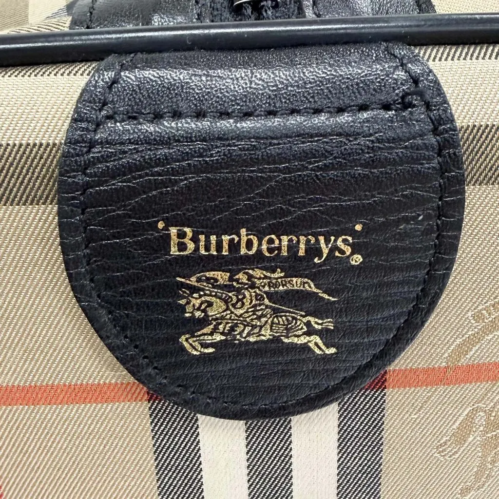 Burberry Haymarket Check Canvas Travel Bag Beige Very good - Box View