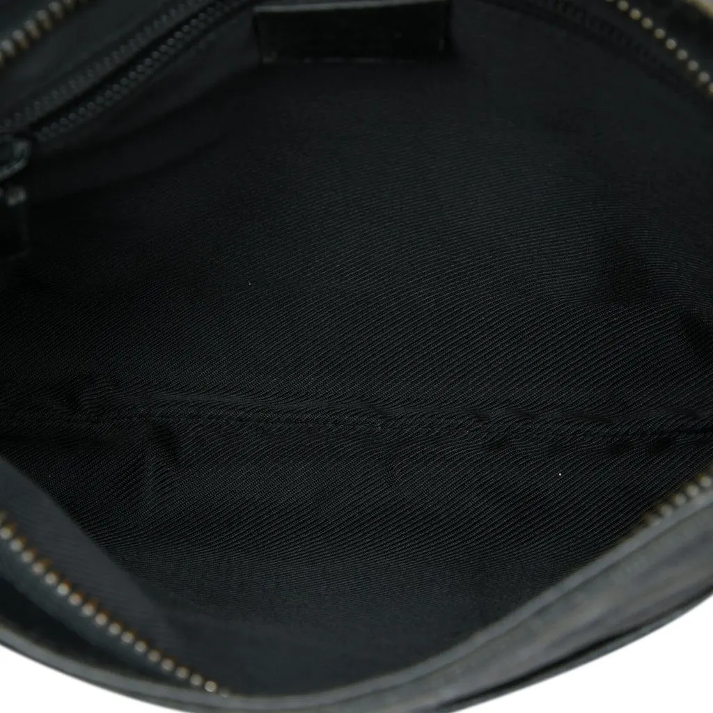 Gucci GG Canvas Crossbody Black Canvas Good - Model View