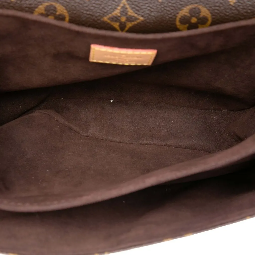 Louis Vuitton Monogram Pochette Metis Brown Canvas Good - Model View