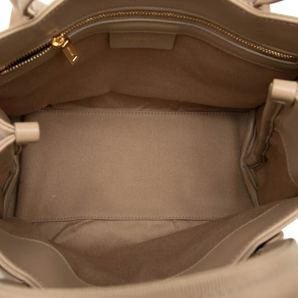 Salvatore Ferragamo Small Canvas Signature Tote Beige Very good - Model View