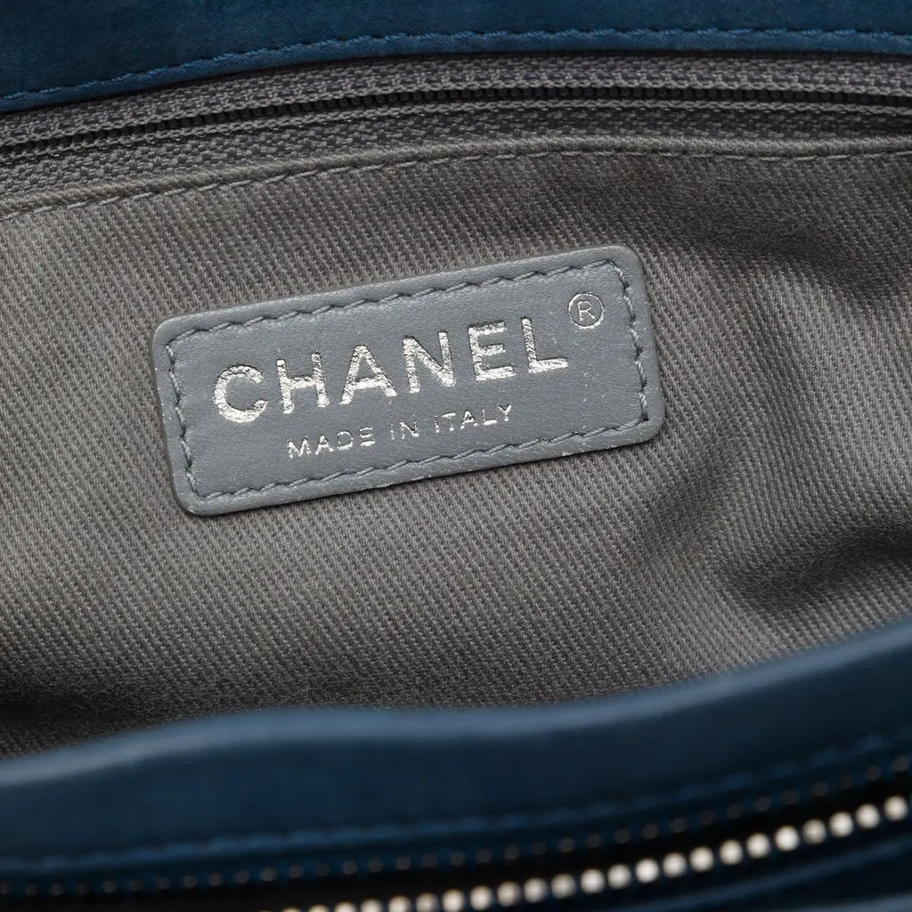 Chanel Medium Quilted Iridescent Calfskin Coco Daily Flap Blue Leather Very good - Box View
