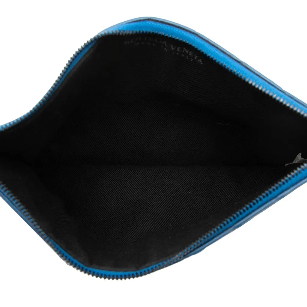 Bottega Veneta Nappa Intrecciato Flat Wristlet Pouch Blue Leather Very good - Model View