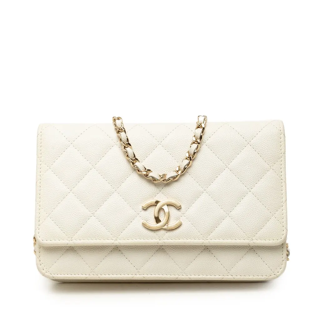 Chanel CC Quilted Caviar Wallet On Chain White Leather Very good - Front View