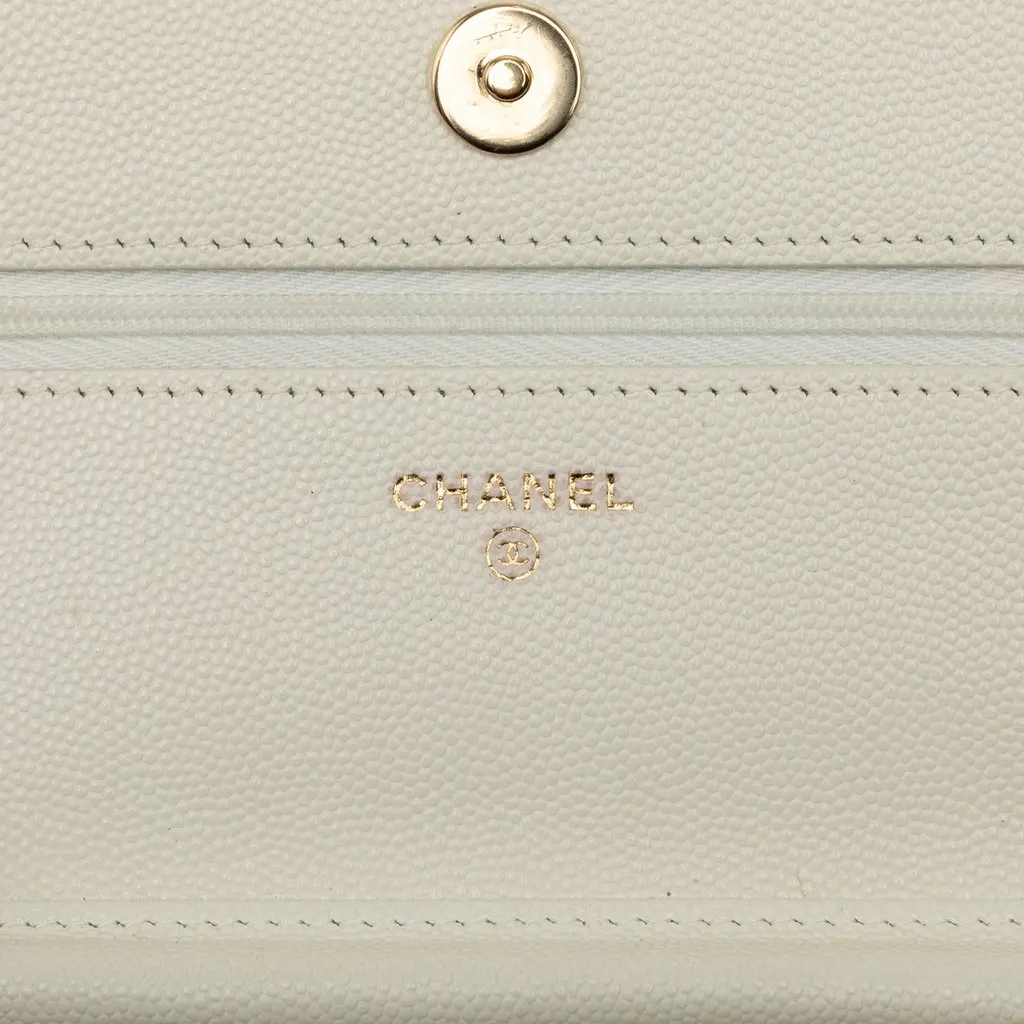 Chanel CC Quilted Caviar Wallet On Chain White Leather Very good - Box View
