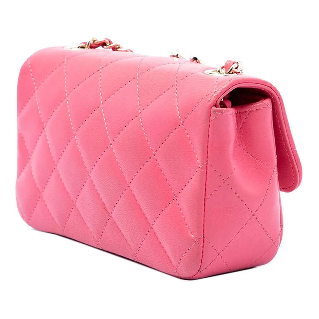 Chanel Extra Mini Lambskin V for Victory Flap Pink Leather Very good - Back View