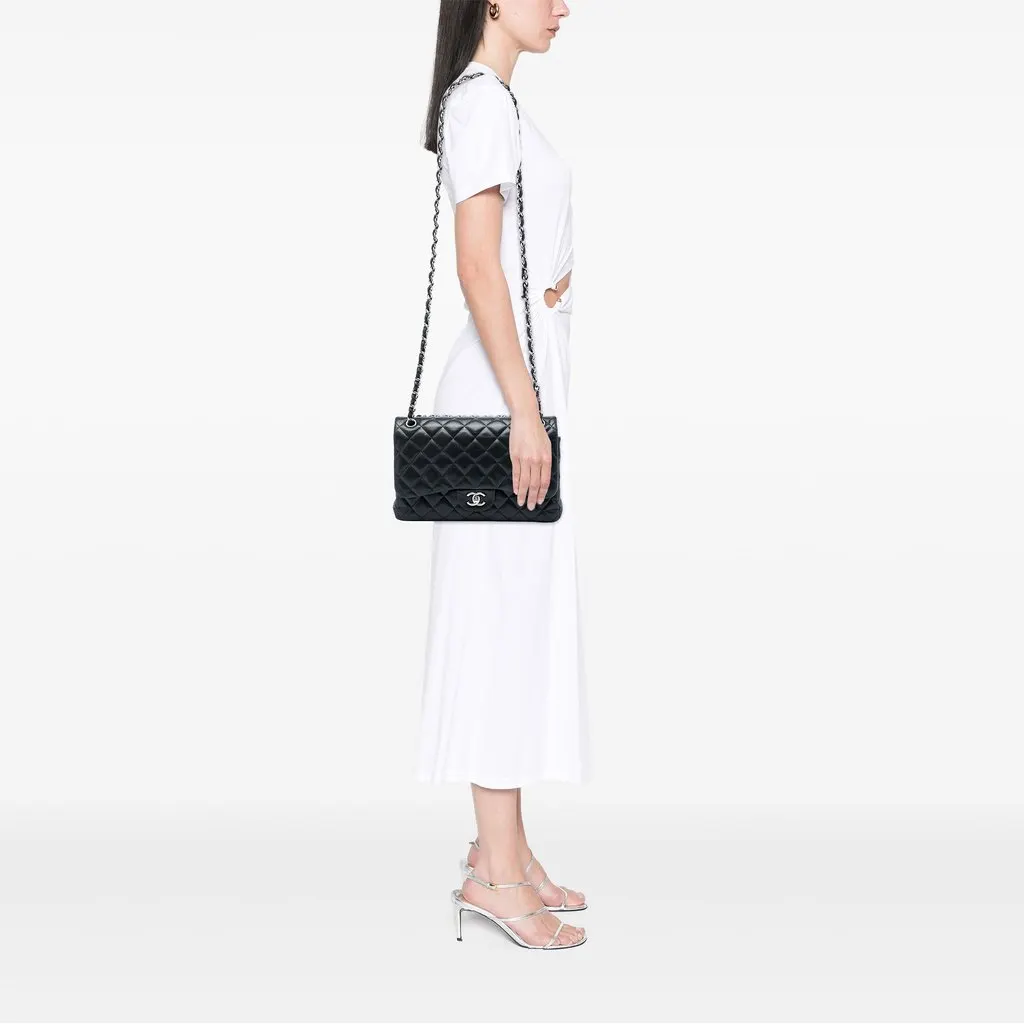 Chanel Jumbo Classic Lambskin Double Flap Black Leather Very good - Box View