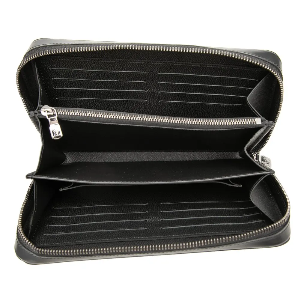 Louis Vuitton Monogram Eclipse Zippy XL Wallet Black Very good - Model View